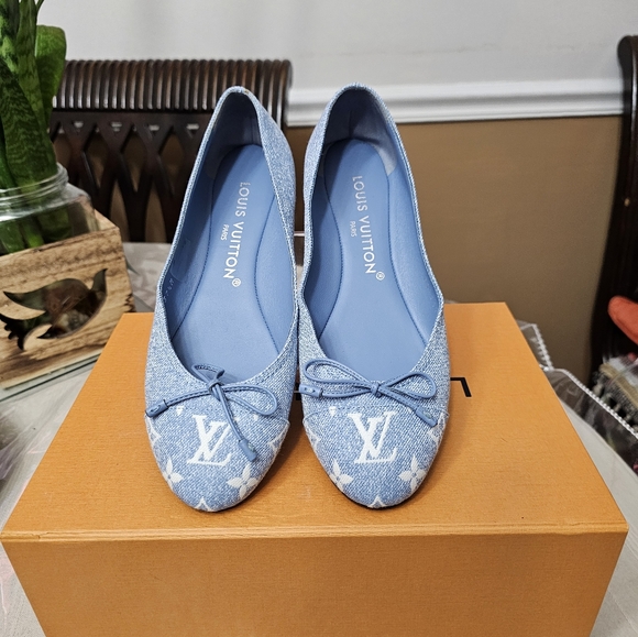 #01540-5310 LOUIS VUITTON DENIM DOLL SHOES - Picture 11 of 12